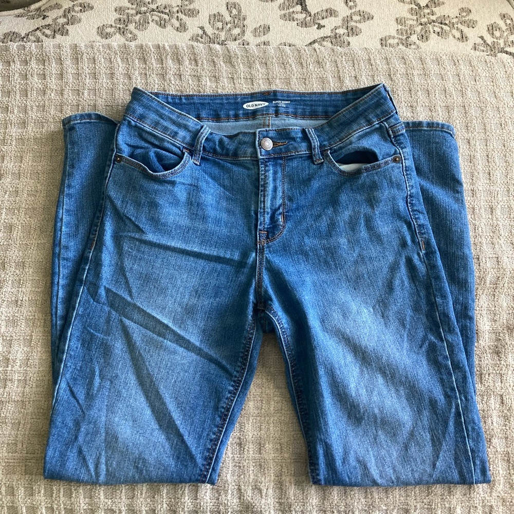 Women’s Old Navy Rockstar Super Skinny Mid Rise Size 4 GUC